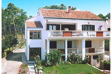 Croaţia Privát Biograd na Moru, Exteriorul